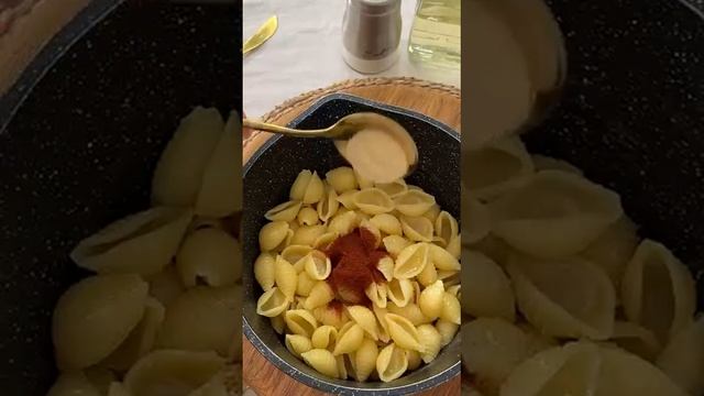 Чипсы-макароны — это самый ХАЙПОВЫЙ снэк прямо сейчас.
