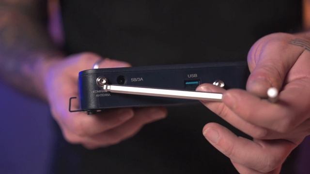 Комплект Vegatel pl-900/2100 с г-образным кронштейном 15 см R92025