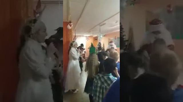 Дед мороз и снегурочка ❄️