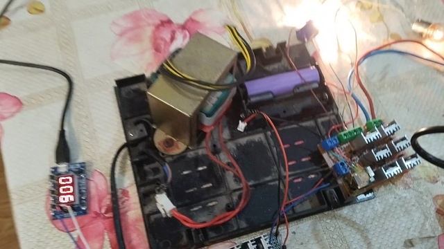 испытание реле на транзисторах и датчика холла - 1часть