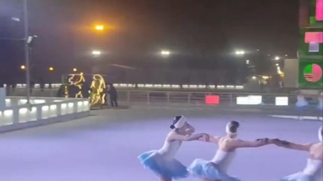 ⛸️Зимний сезон откроют в Парке Горького в воскресенье⛸️