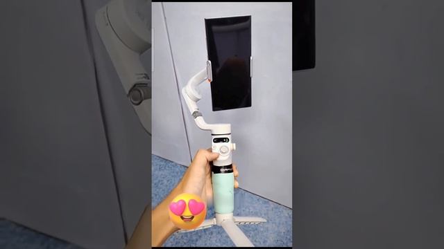 Удобный и компактный штатив для телефона