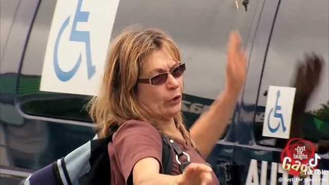 454381b234f017433ef971b19a48dcaf.mp4