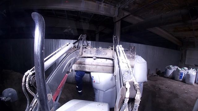 Hidromek 102b вывозим грязь и мусор