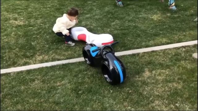 ЛУЧШИЙ ПОДАРОК РЕБЁНКУ! БЕГОВЕЛ STAR ONE SCOOTER