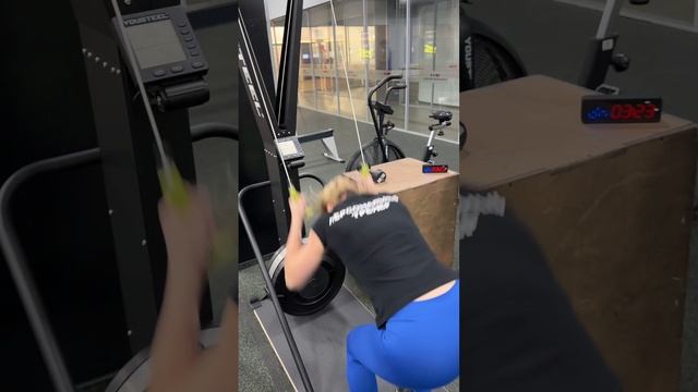 Тимонова Наталья тренер ТЗ ТФ Люберцы 1897 метров

#terfit
#TERFIT_Челлендж
#TERFIT_греблялыжибайк
