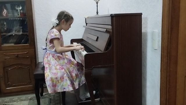 В. Моцарт. «Хлеб с маслом». Исполняет - Борщевская Маргарита (8 лет)