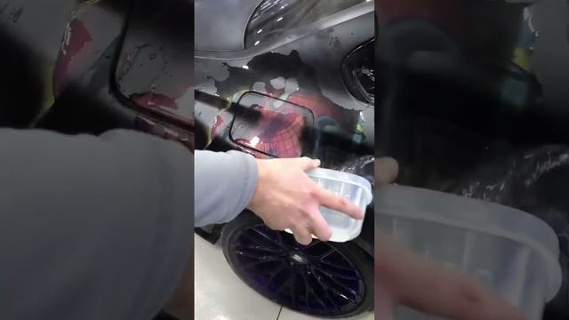 Термохромная оклейка авто.