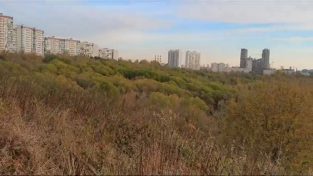 очень редкая небо где очень много маленьких облаков это очень удивительно??????????