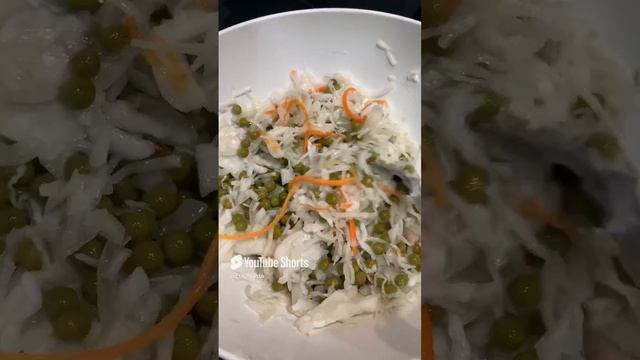 Салат из квашеной капусты #этопросто #салаты #квашенаякапуста #салат#этопросто #рецепты