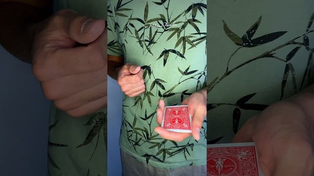 Какого цвета 3-ка черви?