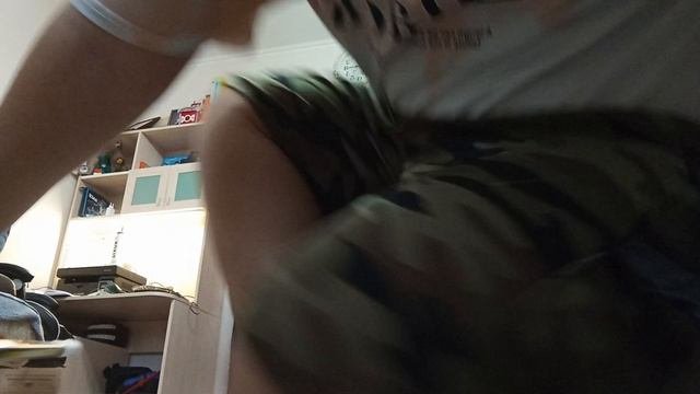 тестирует мою новую клюшку