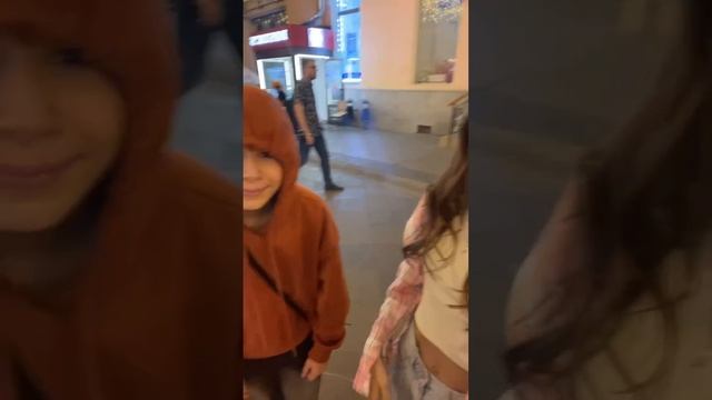 VID_20241130_233741_889.mp4.mov
