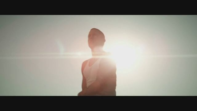 Eminem ft. Rihanna-Love The Way You Lie
