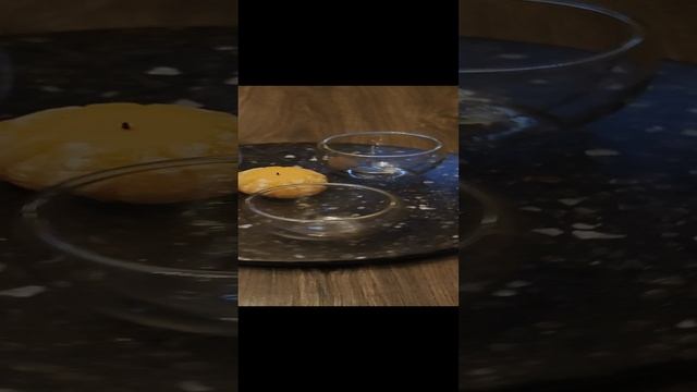 Крутчщееся блюдо.mp4