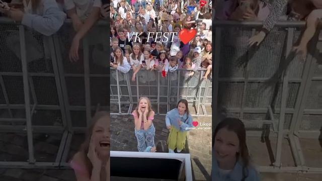 Like_7257175274463633555.mp4