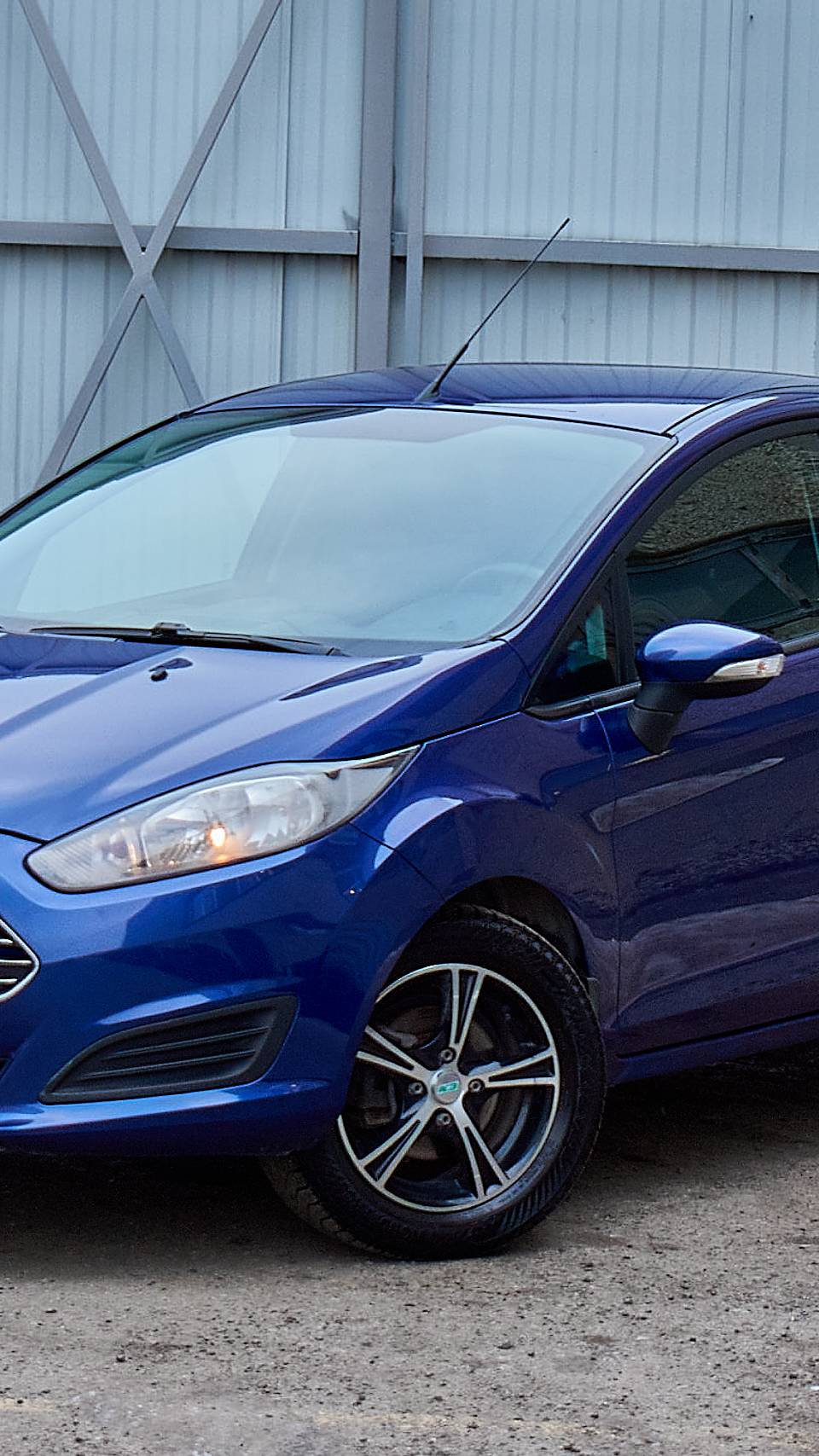 Обзор на Ford Fiesta Седан  1.6 MT 2015г