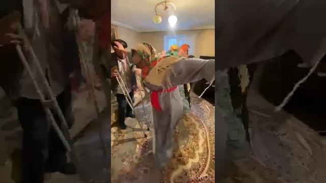 сватовство😊