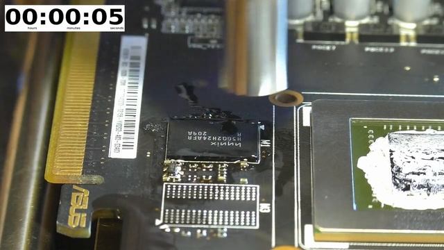 GTX 670 ASUS - Полосы на видеокарте