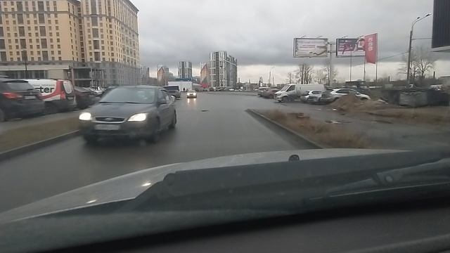 Выезд на Октябрьскую набережную