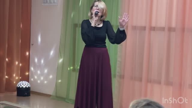 "Песня о маме"  поёт Марина Зорина