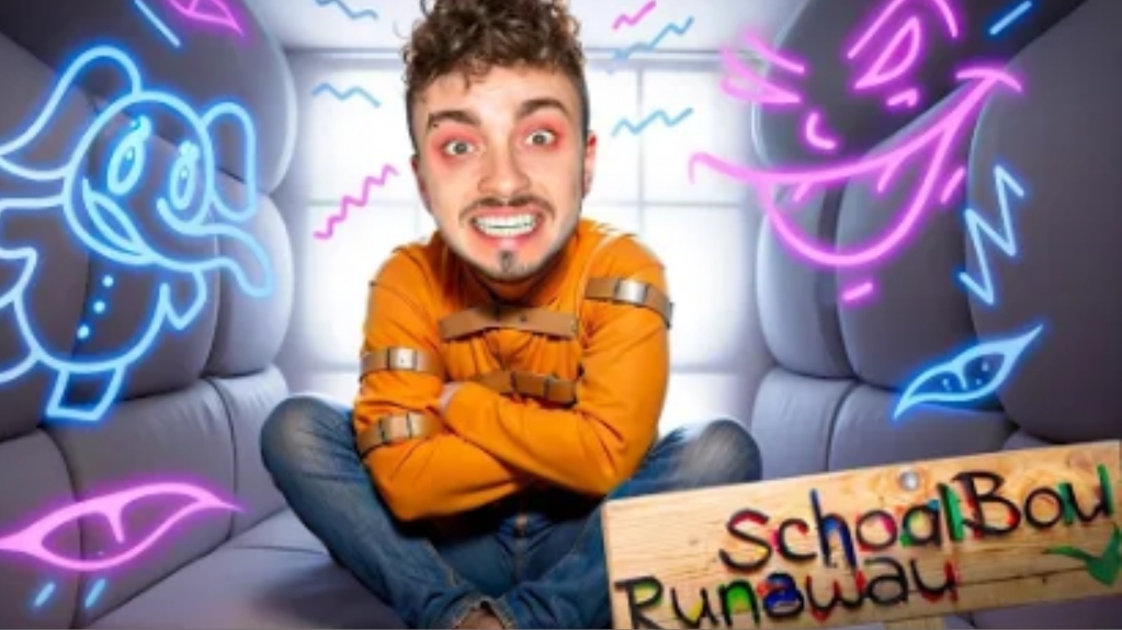 Я ВИЖУ ГАЛЛЮЦИНАЦИИ В ДОМЕ ЗЛЫХ РОДИТЕЛЕЙ В SCHOOLBOY RUNAWAY В МАЙНКРАФТ!