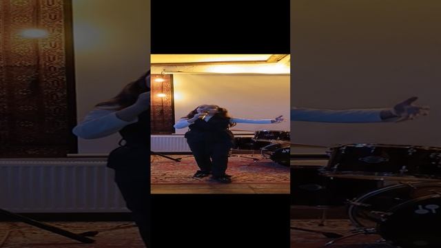 1000041413.mp4