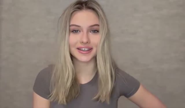 ПОЛИНА ШЕНАЕВА ВИЗИТКА 20 лет