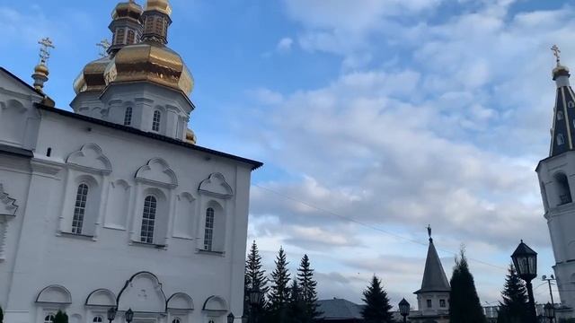 Свято- Троицкий мужской монастырь Holy Trinity Monastery