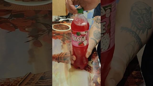 #обзор #еда #рек Фрустайл со вкусом.Клубника-Драгонфрут.