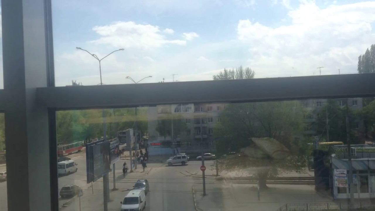 Россия, город Саратов, в интервале.