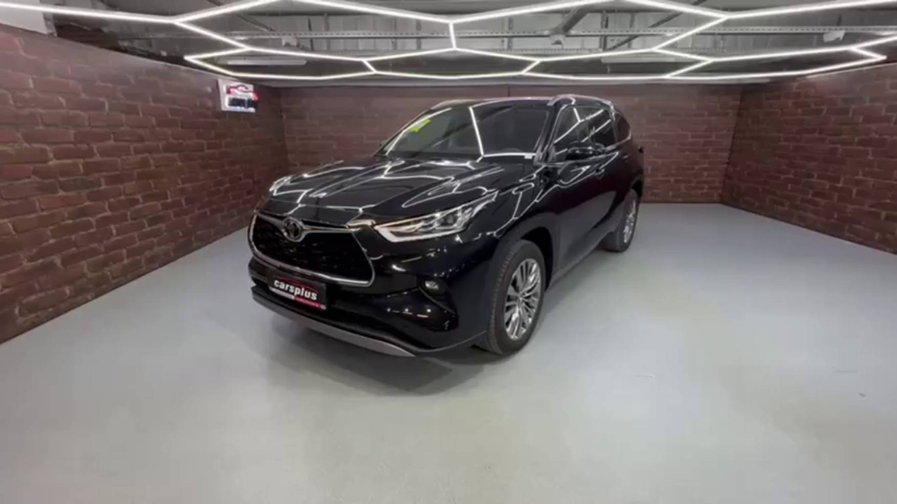 В наличии Toyota Highlander 👇