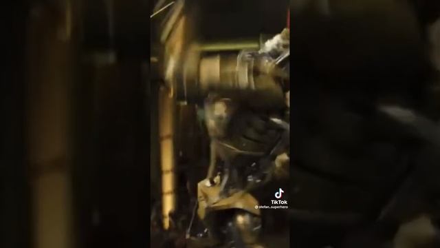 Живая сталь