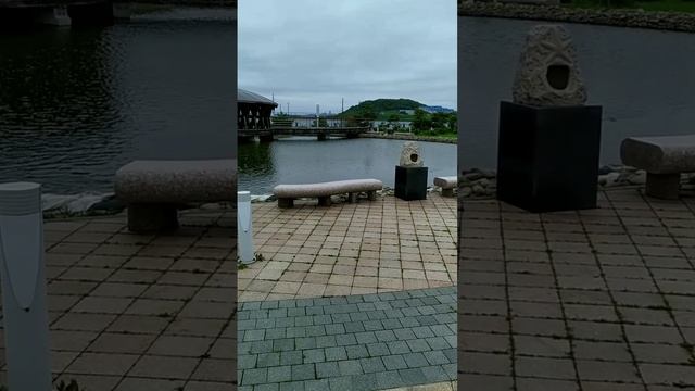 Беседка на воде. Океанариум. Русский остров.