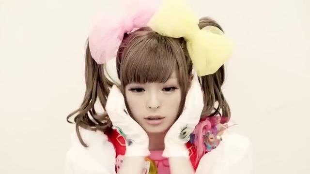 kyary pamyu pamyu - Yumeno Hajima Ring Ring(きゃりーぱみゅぱみゅ - ゆめのはじまりんりん) Official Mu