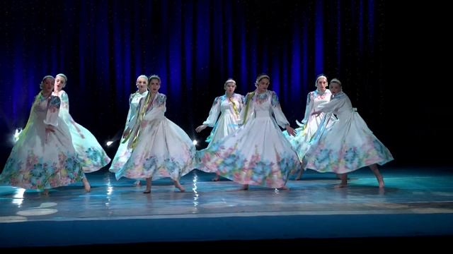 Цветет терн - театр танца» Эскада 2021 #upskirt#украинский#танец