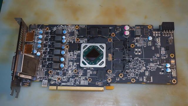 RX 580 8Gb PowerColor с артефактами. Про чёрную память после майнинга