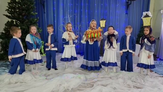 Детский вокальный ансамбль "Россиночка"