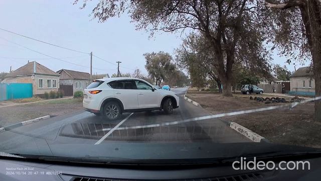 clideo_editor_e14c5fd5c31b458d8ee68595f154a569