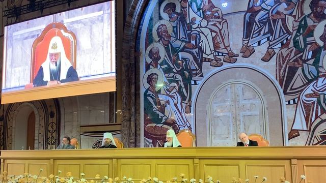 Святейший Патриарх Кирилл вспоминает о своем служении в Смоленской епархии