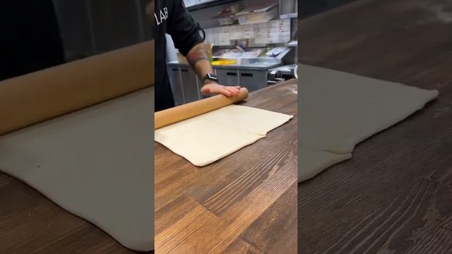 Пирог из сосисок