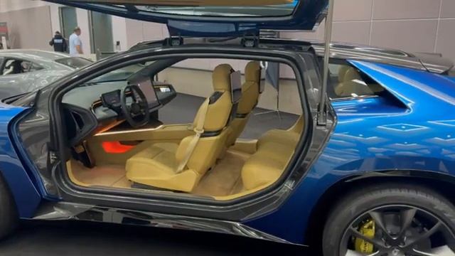 Обзор новейших автомобилей на автосалоне в Лос-Анджелесе 2024 года