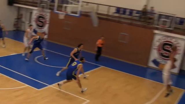 BA Sparta vs TJ AŠ Mladá Boleslav 30.9.2011 3rd Q part2