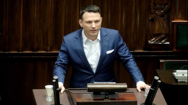 Кандидат в президенты Польши пообещал не втягивать страну в войну за Крым и Донбасс