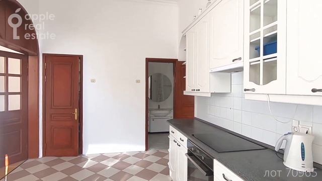 Классика: 140 кв.м в аренду. 4 комнаты. Гардеробная комната
