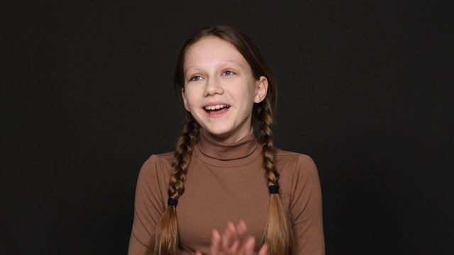 Сайфиева Злата 12 лет рост 160.mp4