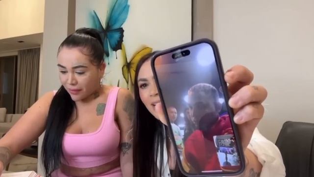 Stream de Yina Calderon con Epa Colombia