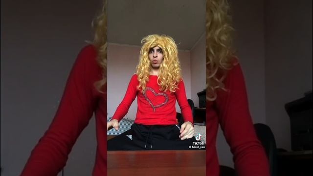 Мама и Бабушка когда идём на новы год к гостям!