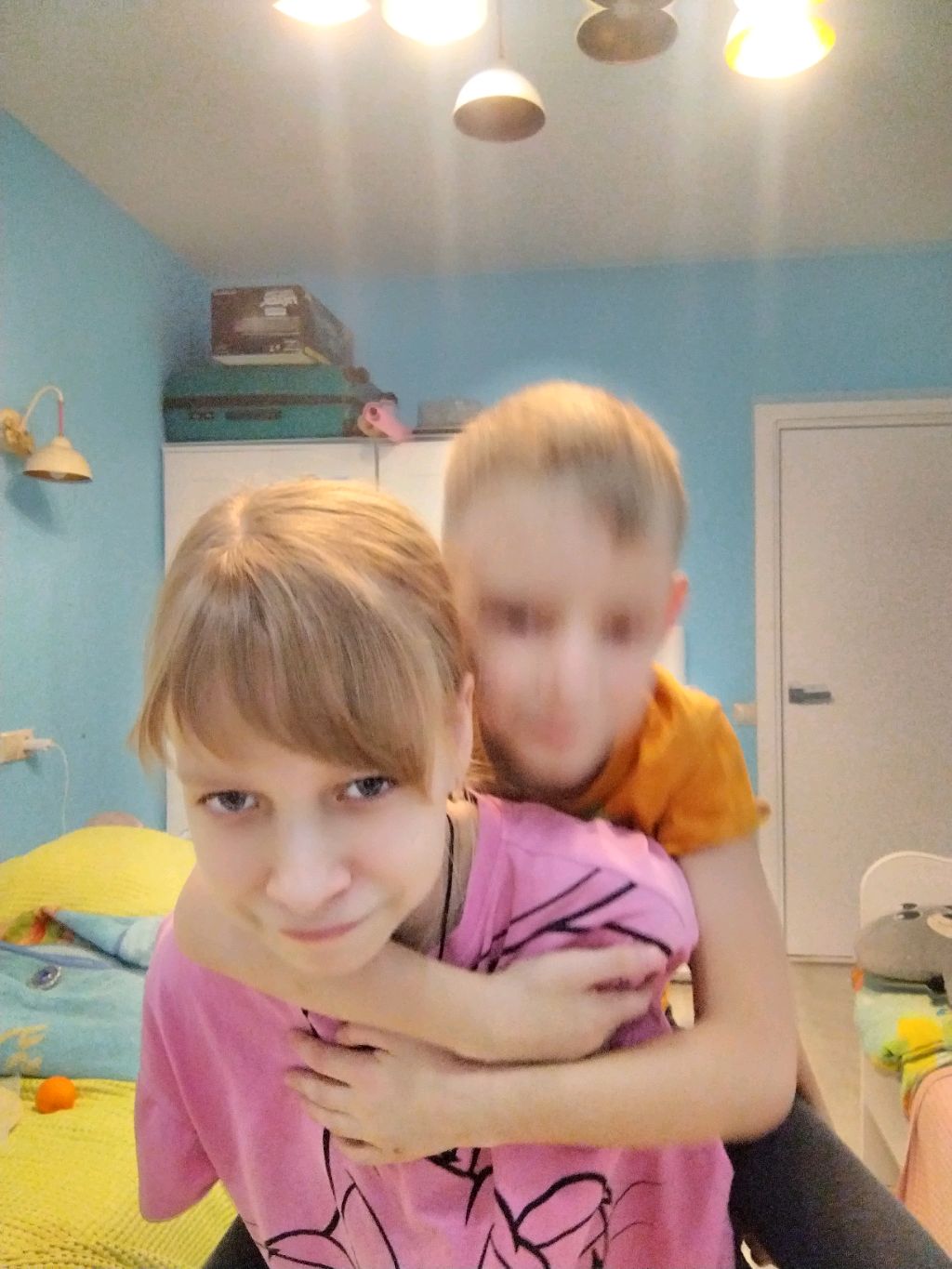 ))