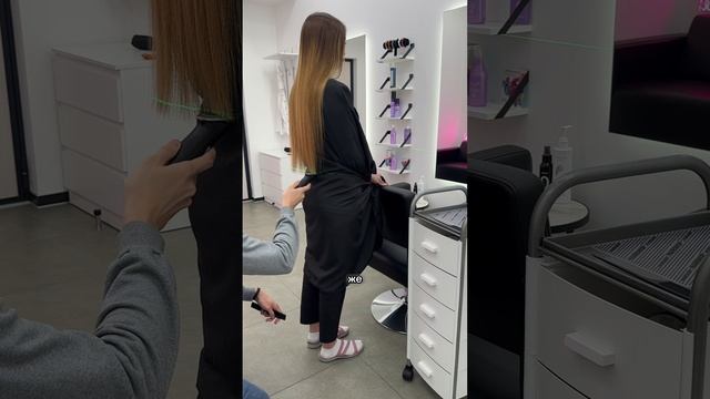 А ты доверила бы парню свои волосы